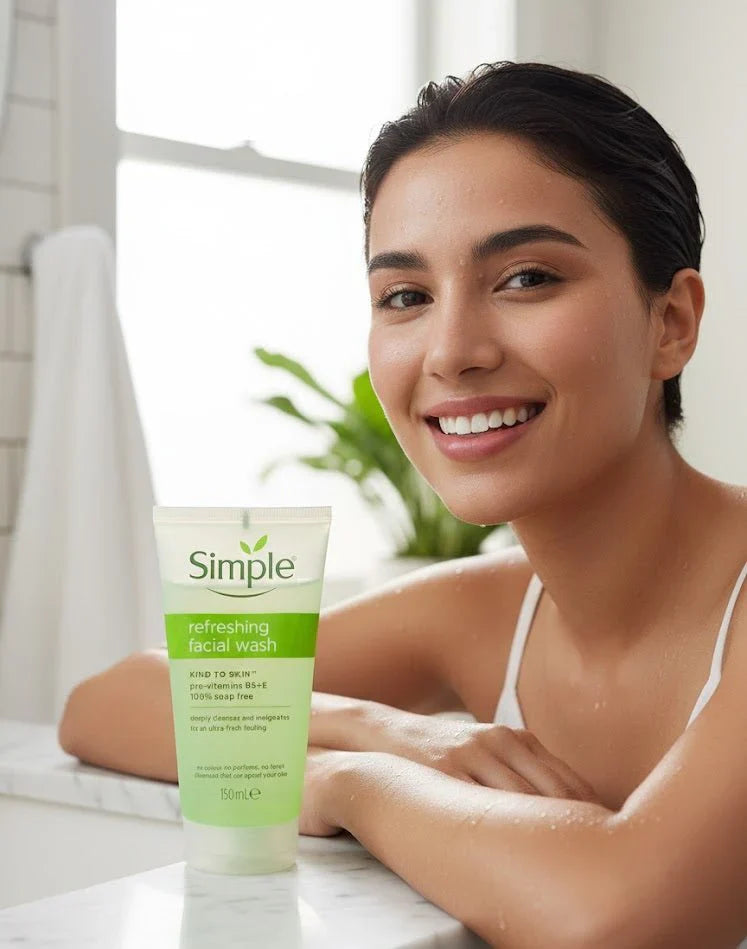 Simple Kind to Skin Refreshing Facial Wash – 100% Soap Free | غسول الوجه المنعش من سيمبل – خالي تماماً من الصابون